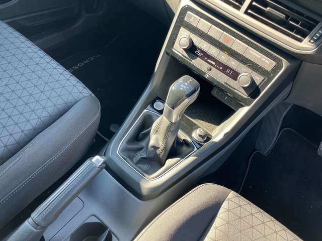 フォルクスワーゲン Ｔ－ＣＲＯＳＳ ＴＳＩ アクティブ R4年 (関東) 99