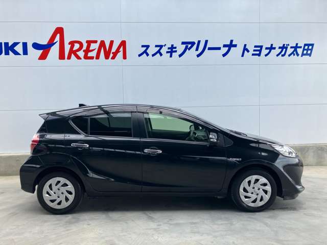 トヨタ アクア １．５ Ｓ スタイルブラック R1年 (関東) 99
