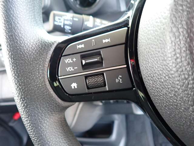 ホンダ Ｎ　ＢＯＸ カスタム ６６０ R8年 (関東) 99