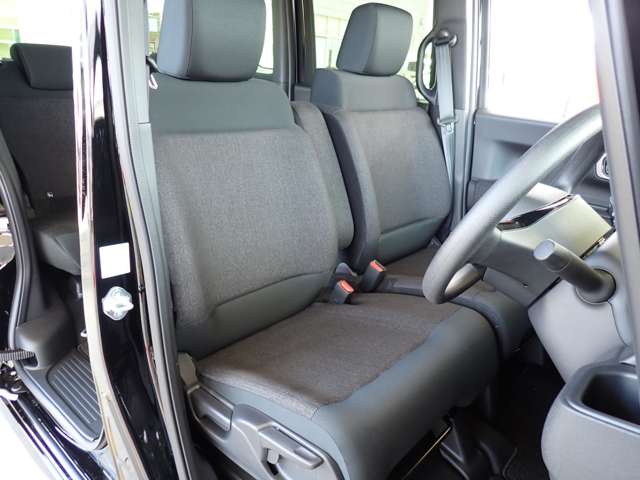 ホンダ Ｎ　ＢＯＸ カスタム ６６０ R8年 (関東) 99