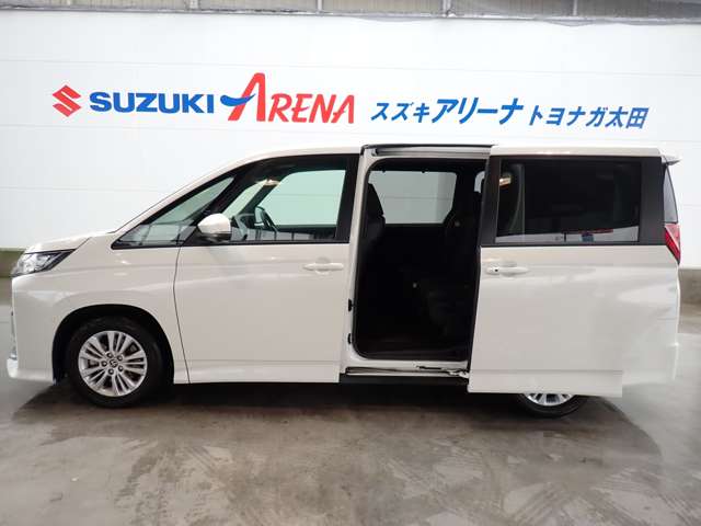 トヨタ ノア １．８ ハイブリッド Ｓ－Ｇ R5年 (関東) 99