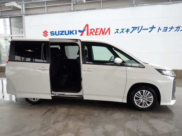 トヨタ ノア １．８ ハイブリッド Ｓ－Ｇ R5年 (関東) 99