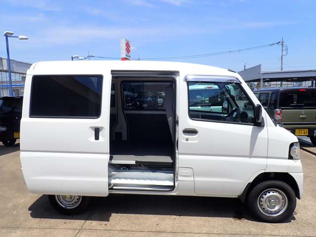 三菱 ミニキャブミーブ ＣＤ １６．０ＫＷＨ ２シーター ハイルーフ R3年 (関東) 99