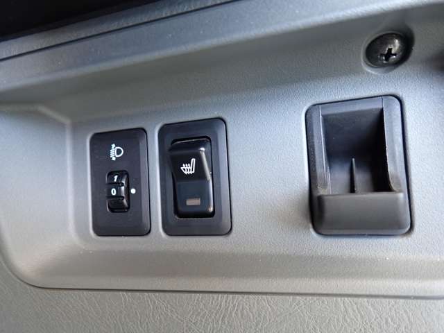 三菱 ミニキャブミーブ ＣＤ １６．０ＫＷＨ ２シーター ハイルーフ R3年 (関東) 99