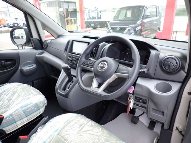 日産 ＮＶ２００バネットバン １．６ ＤＸ R8年 (関東) 99