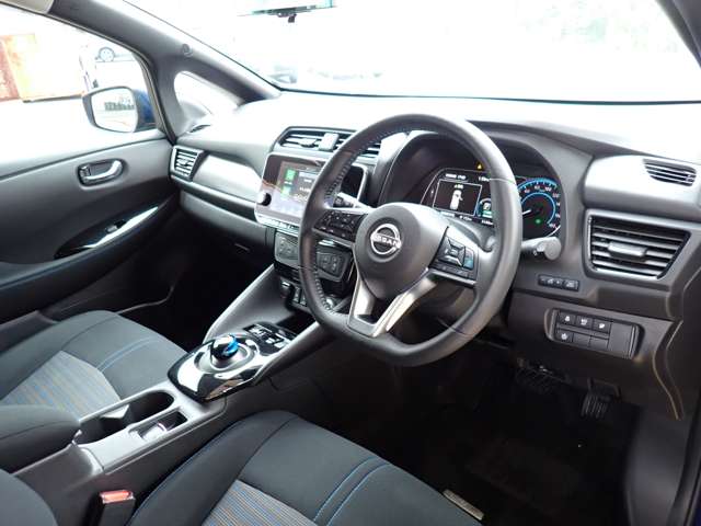 日産 リーフ Ｘ　Ｖセレクション R4年 (関東) 99