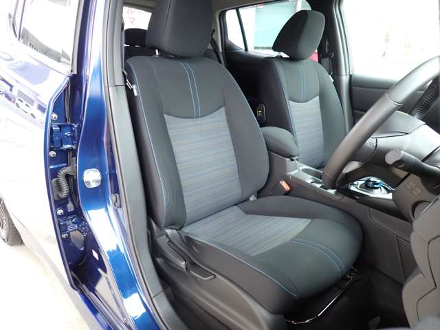 日産 リーフ Ｘ　Ｖセレクション R4年 (関東) 99