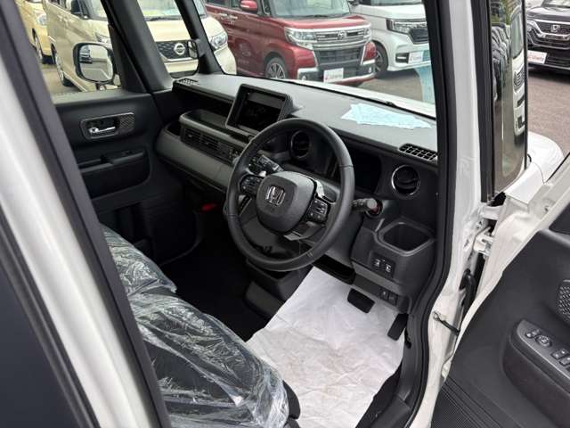ホンダ Ｎ　ＢＯＸ カスタム ６６０ ターボ R8年 (近畿) 99