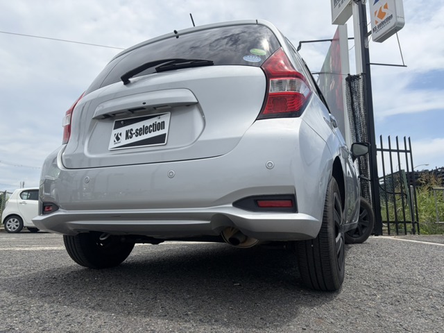 日産 ノート １．２ Ｘ ＤＩＧ－Ｓ H28年 (近畿) 99