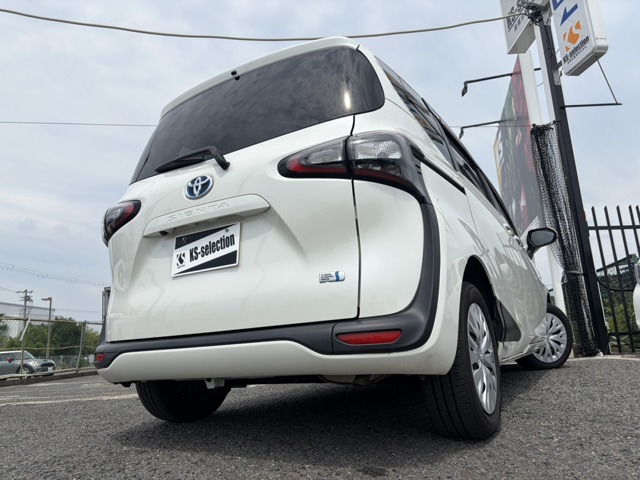 トヨタ シエンタ　ハイブリッド ハイブリッド １．５ Ｇ H27年 (近畿) 99