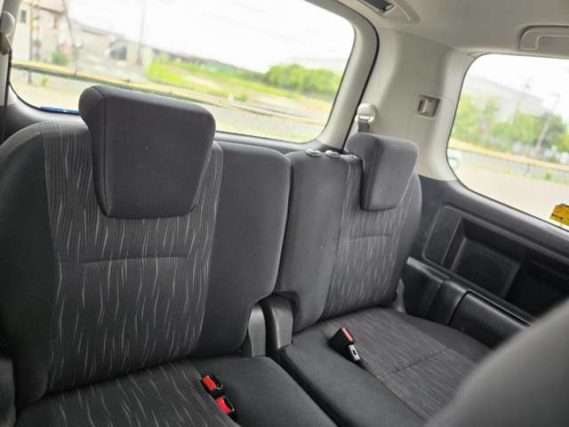 トヨタ ヴォクシー ２．０ ＺＳ 煌ＩＩ H24年 (近畿) 99