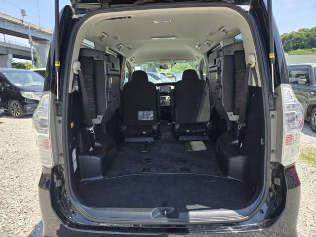 トヨタ ヴォクシー ２．０ ＺＳ 煌ＩＩ H24年 (近畿) 99
