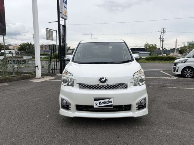 トヨタ ヴォクシー ２．０ ＺＳ 煌ＩＩ H24年 (近畿) 99