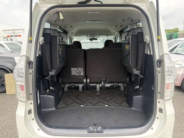 トヨタ ヴォクシー ２．０ ＺＳ 煌ＩＩ H24年 (近畿) 99