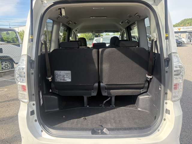 トヨタ ヴォクシー ２．０ ＺＳ 煌ＩＩ H24年 (近畿) 99