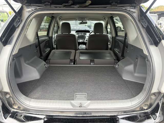 トヨタ プリウスΑ １．８ Ｓ H24年 (近畿) 99