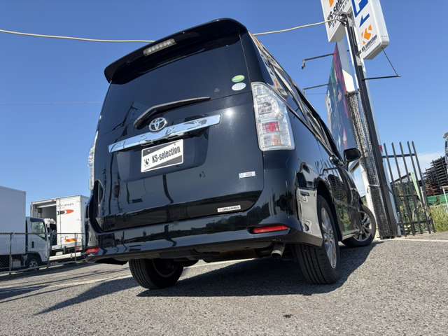 トヨタ ヴォクシー ２．０ ＺＳ 煌Ｚ H25年 (近畿) 99