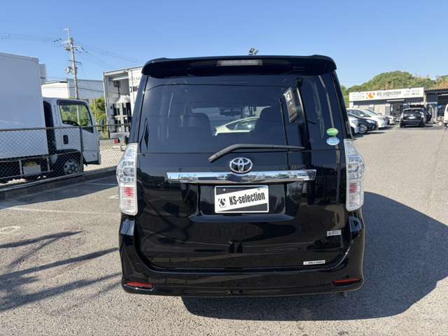トヨタ ヴォクシー ２．０ ＺＳ 煌Ｚ H25年 (近畿) 99