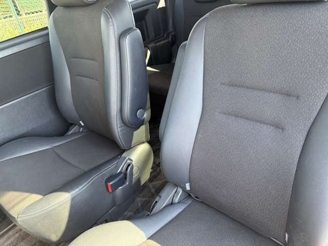 トヨタ ヴォクシー ２．０ ＺＳ 煌Ｚ H25年 (近畿) 99