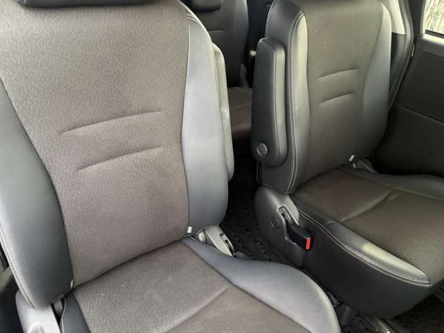 トヨタ ヴォクシー ２．０ ＺＳ 煌ＩＩＩ H25年 (近畿) 99