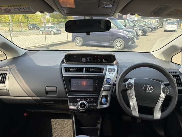 トヨタ プリウスΑ １．８ Ｓ H27年 (近畿) 99