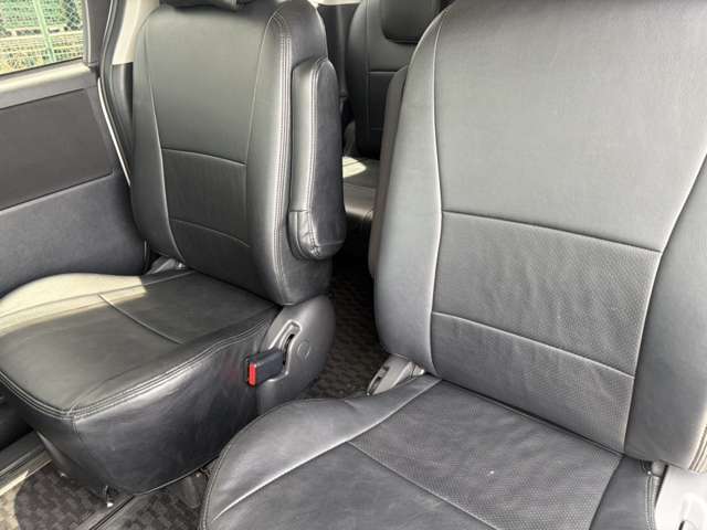 トヨタ ヴォクシー ２．０ ＺＳ 煌ＩＩ H23年 (近畿) 99