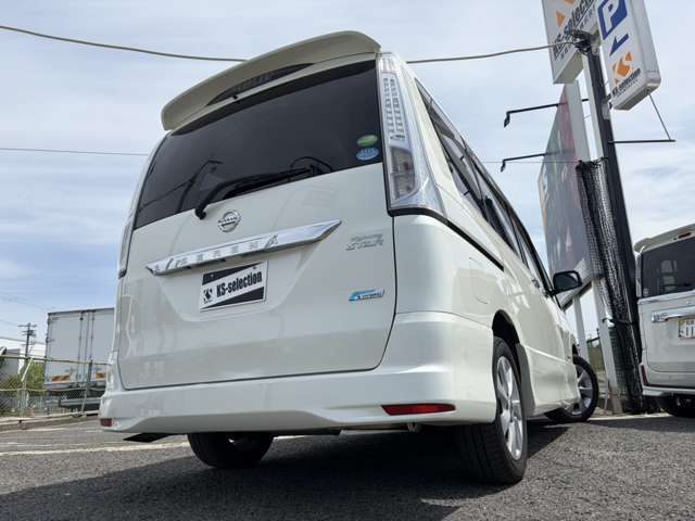 日産 セレナ ２．０ ハイウェイスター Ｇ Ｓ－ＨＹＢＲＩＤ H25年 (近畿) 99