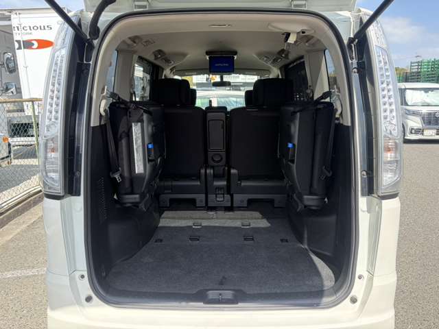 日産 セレナ ２．０ ハイウェイスター Ｇ Ｓ－ＨＹＢＲＩＤ H24年 (近畿) 99