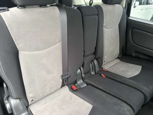 日産 セレナ ２．０ ライダー ブラックライン Ｓ－ＨＹＢＲＩＤ H25年 (近畿) 99
