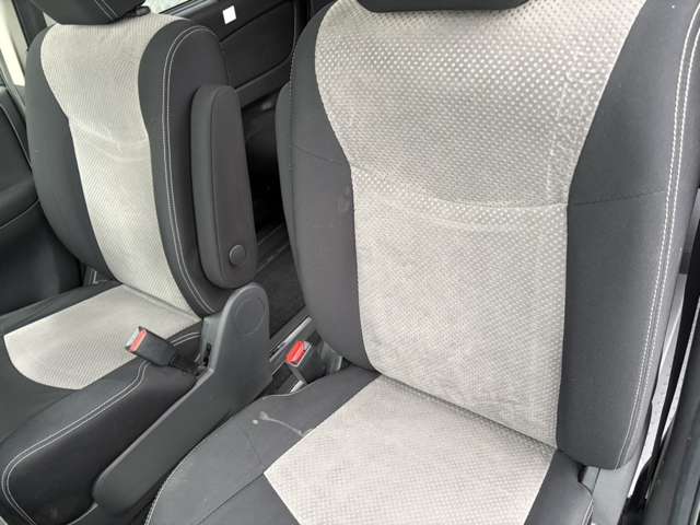 日産 セレナ ２．０ ライダー ブラックライン Ｓ－ＨＹＢＲＩＤ H25年 (近畿) 99