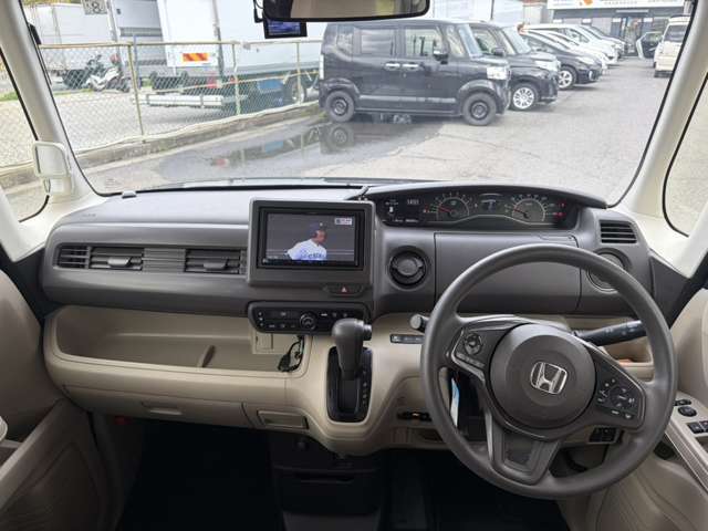 ホンダ Ｎ　ＢＯＸ ６６０ Ｇ ホンダセンシング H30年 (近畿) 99