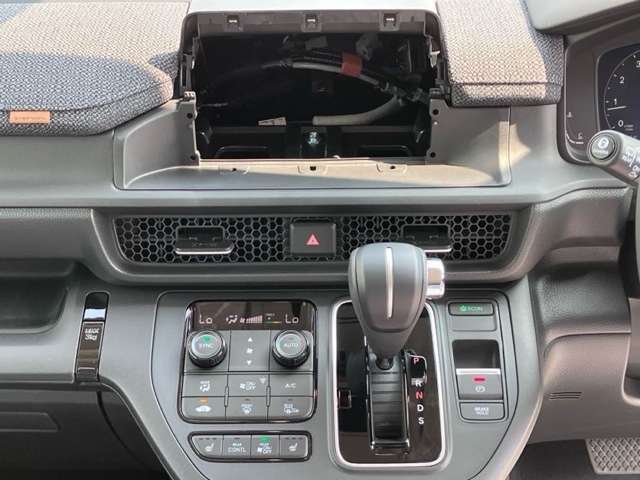 ホンダ ステップワゴン １．５ エアー ＥＸ R8年 (九州・沖縄) 99