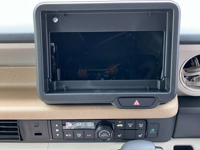 ホンダ Ｎ　ＢＯＸ ６６０ R8年 (九州・沖縄) 99