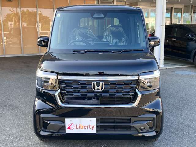 ホンダ Ｎ　ＢＯＸ カスタム ６６０ R8年 (九州・沖縄) 99