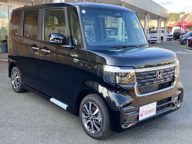 ホンダ Ｎ　ＢＯＸ カスタム ６６０ R8年 (九州・沖縄) 99