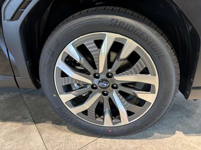 スバル フォレスター　ハイブリッド ２．５ プレミアム Ｓ：ＨＥＶ ＥＸ ４ＷＤ R8年 (関東) 99