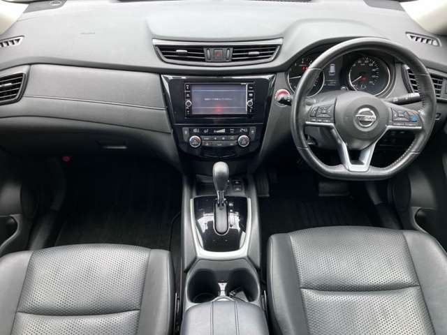 日産 エクストレイル ２．０ ２０ＸＩ ２列車 ４ＷＤ R1年 (九州・沖縄) 99