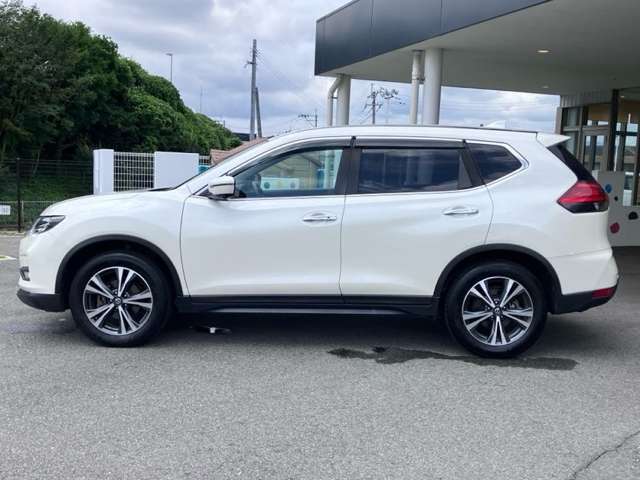 日産 エクストレイル ２．０ ２０ＸＩ ２列車 ４ＷＤ R1年 (九州・沖縄) 99