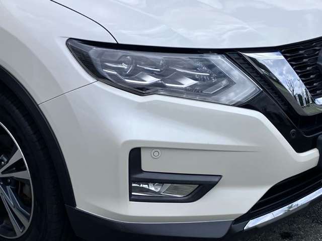日産 エクストレイル ２．０ ２０ＸＩ ２列車 ４ＷＤ R1年 (九州・沖縄) 99