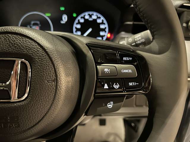 ホンダ ヴェゼル １．５ Ｅ：ＨＥＶ Ｚ R8年 (関東) 99