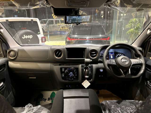 日産 キャラバンバン ２．４ グランド プレミアムＧＸ ロングボディ ディーゼルターボ ４ＷＤ R8年 (関東) 99