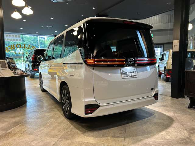 トヨタ ヴォクシー １．８ ハイブリッド Ｓ－Ｚ R5年 (関東) 99