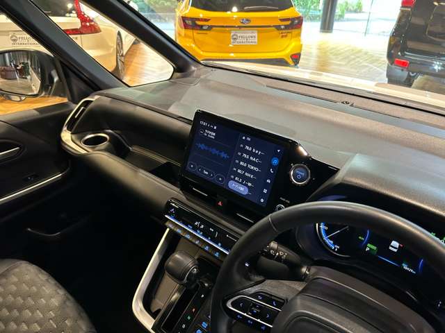 トヨタ ヴォクシー １．８ ハイブリッド Ｓ－Ｚ R5年 (関東) 99