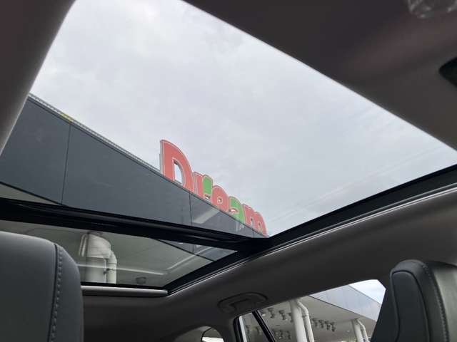 トヨタ ＲＡＶ４ ２．５ Ｚ Ｅ－ＦＯＵＲ ４ＷＤ R8年 (九州・沖縄) 99