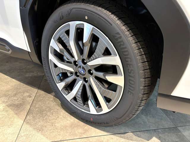 スバル フォレスター　ハイブリッド ２．５ プレミアム Ｓ：ＨＥＶ ＥＸ ４ＷＤ R8年 (関東) 99