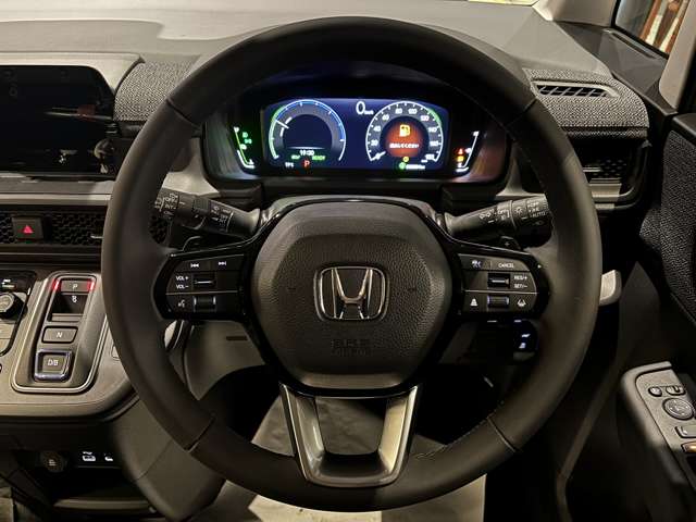 ホンダ ステップワゴン　ハイブリッド ２．０ Ｅ：ＨＥＶ エアー ＥＸ R8年 (関東) 99