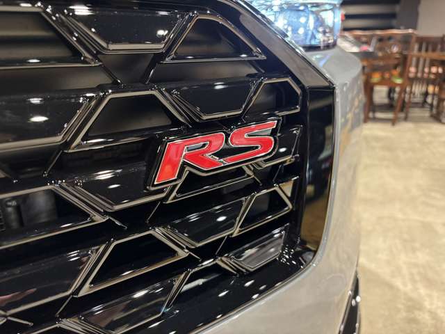 ホンダ ヴェゼル １．５ Ｅ：ＨＥＶ ＲＳ R8年 (関東) 99