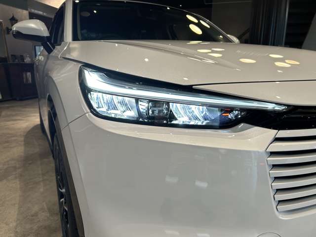 ホンダ ヴェゼル １．５ Ｅ：ＨＥＶ Ｚ R8年 (関東) 99