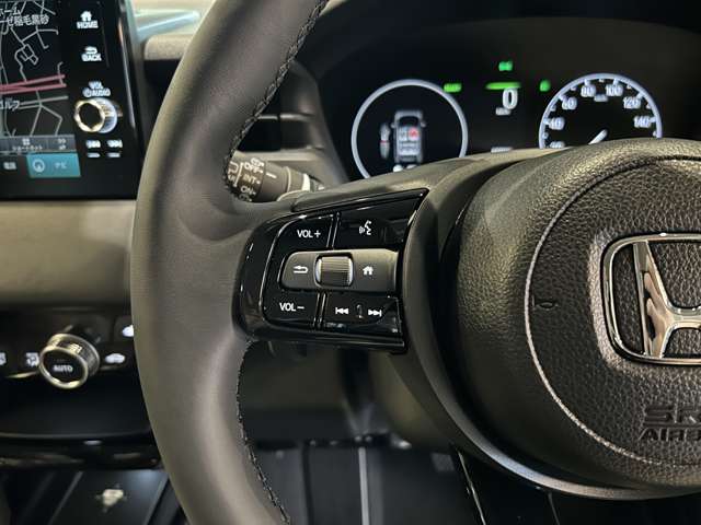 ホンダ ヴェゼル １．５ Ｅ：ＨＥＶ Ｚ R8年 (関東) 99