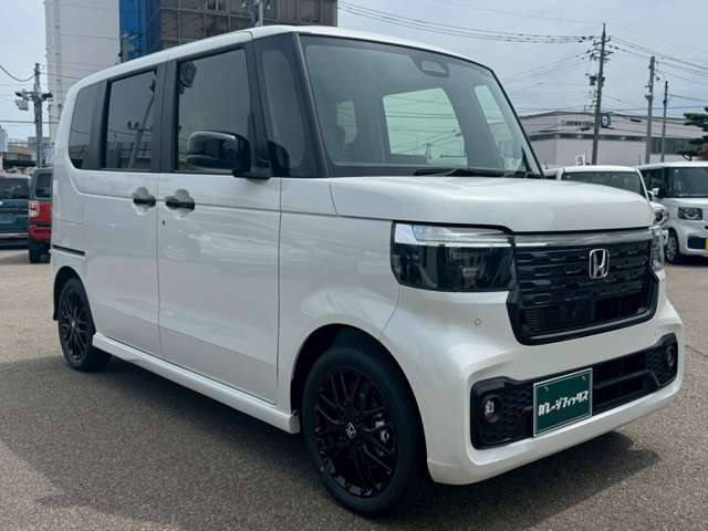 ホンダ Ｎ　ＢＯＸ カスタム ６６０ ターボ ブラック スタイル R8年 (甲信越・北陸) 99